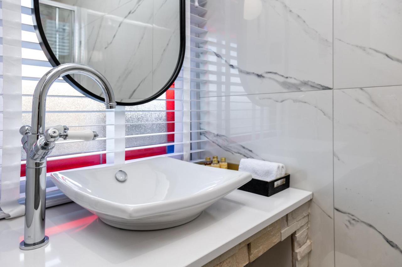 Pamper Yourself In Our Double Sized Copper Tub -2 Bedroom Villa Ίνβερνες Εξωτερικό φωτογραφία